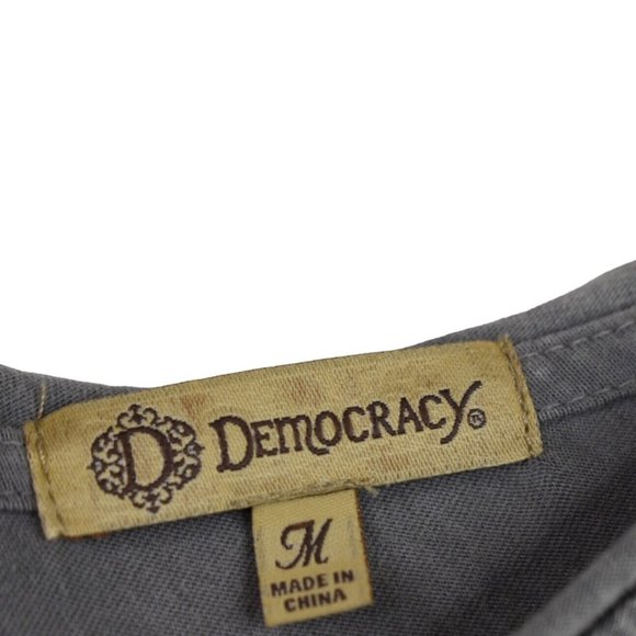 Demoracy Blouse M Womens Gray Distressed Sharkbite Hem Cotton Blend Short Sleeve - Picture 4 of 11
